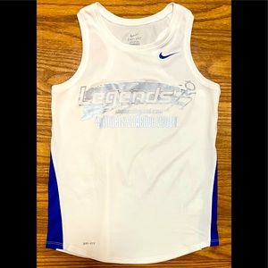 Nike Legends Outfitters of Active People Adult Medium